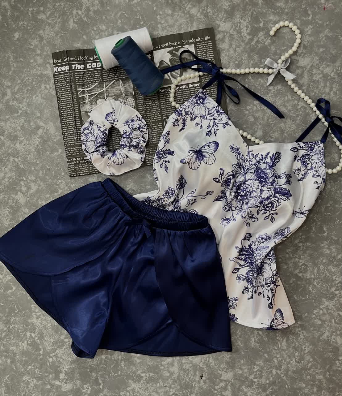 تاپ و شورتک